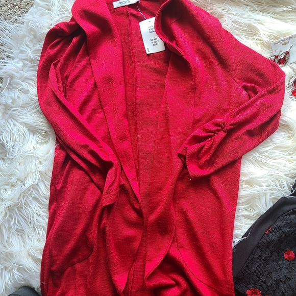 BOGO * Sz S Red cardigan - Picture 3 of 3